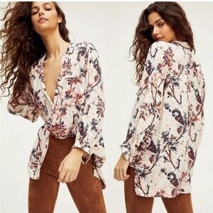 Free People We the Free It’s a Vibe Button Up Shirt Retro Floral Hawaiian Medium